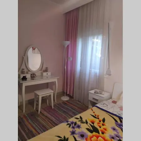 Next To The Sea Apartment