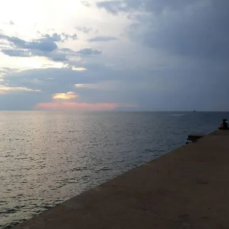 Apartment Next To The Sea